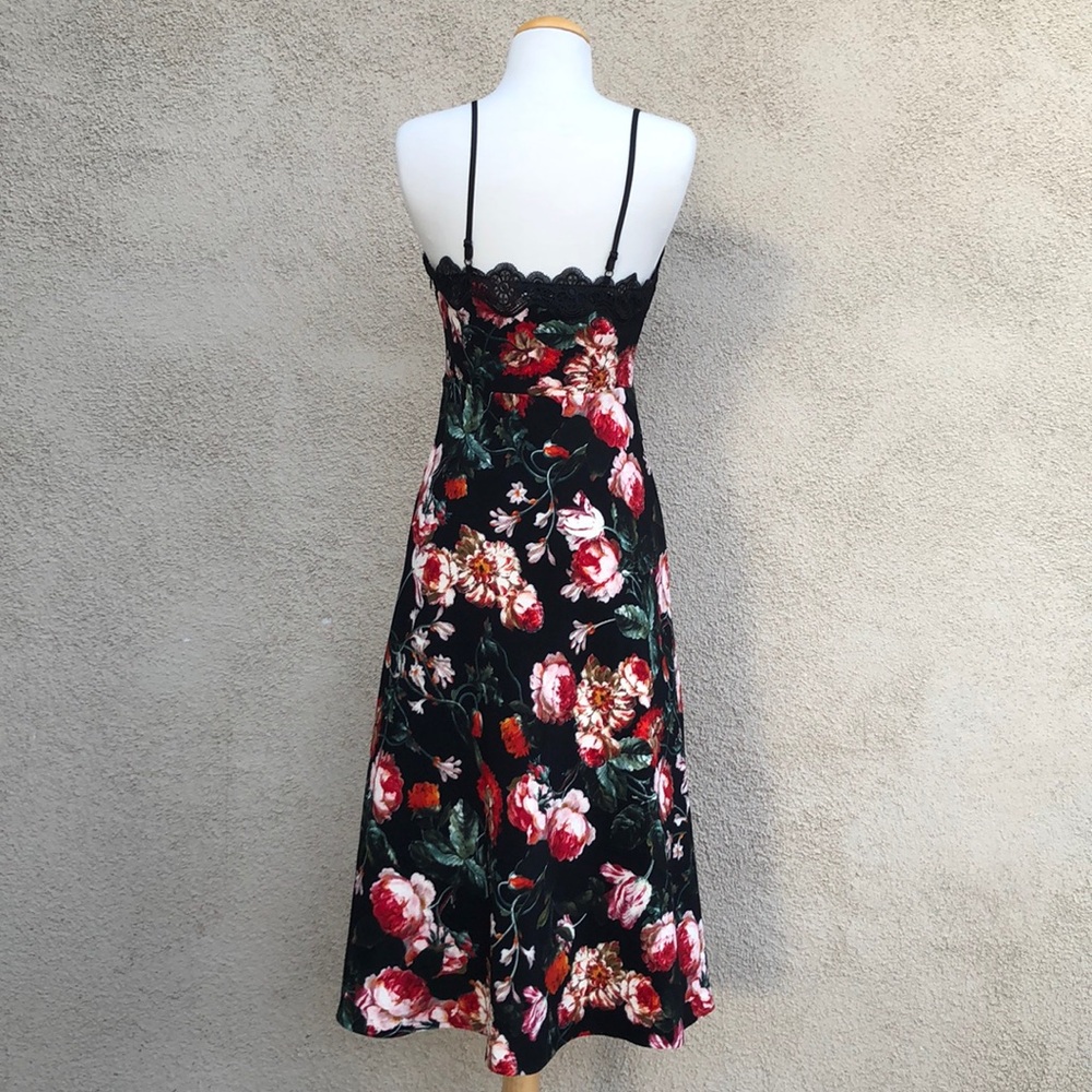 FOXIEDOX FLORAL DRESS - Picture 4 of 12